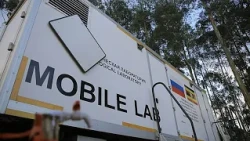 Мобильная лаборатория по выявлению Эболы сокращает время диагностики пациентов в Конго