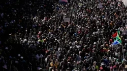 Hundreds of South Africans protest against undocumented immigrants in Durban