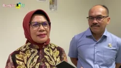 KPU SERAHKAN DOKUMEN PAW PDI-P KE DPRD BANJARMASIN